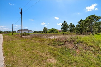 1156 Holmes Ave S, Lehigh Acres, FL 33974