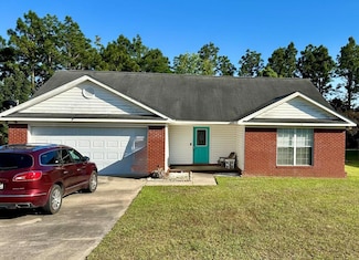672 Jester St, Cowarts, AL 36321
