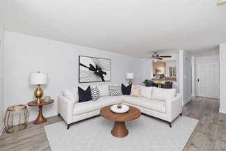 7405 Charmant Dr Unit 2306, San Diego, CA 92122