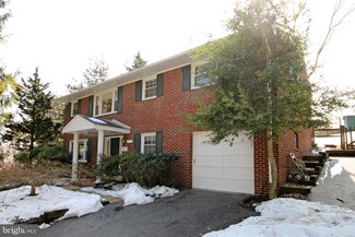 7505 Hamlet St, Springfield, VA 22151