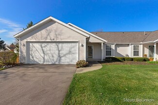 2933 Willow View Way Unit 21, Holland, MI 49424