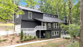 510 Watergate Ct, Roswell, GA 30076