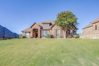 11008 Owl Creek Dr, Fort Worth, TX 76179