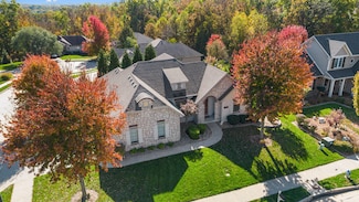 5302 Steeplechase Dr, Columbia, MO 65203