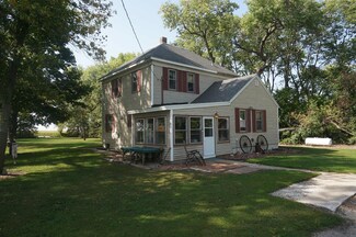 1222 Garfield Ave, Clare, IA 50524