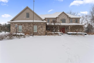 51230 Pine Croft Ct, South Bend, IN 46637