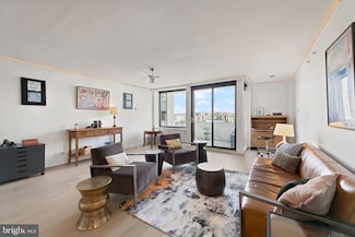 490 M St SW Unit W802, Washington, DC 20024
