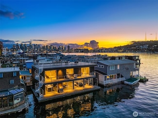 2241 Fairview Ave E Unit B, Seattle, WA 98102