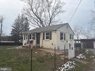 1934 Edgewood Rd, Chambersburg, PA 17202