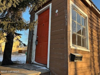 1231 B St, Anchorage, AK 99501