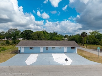 302 Garrett Rd, Avon Park, FL 33825