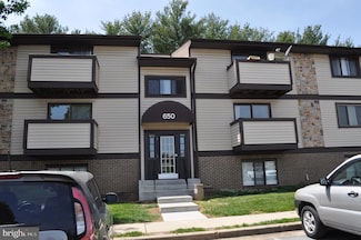 650 Heather Ridge Dr Unit L, Frederick, MD 21702