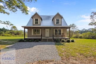 468 Lake Lanell Rd, Odum, GA 31555
