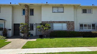637 Carmelita Dr Unit 22, Salinas, CA 93901
