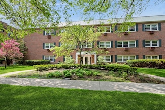1414 Elmwood Ave Unit 1B, Evanston, IL 60201