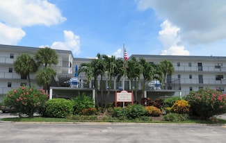 9233 SW 8th St Unit 2070, Boca Raton, FL 33428