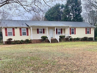 201 Knollwood Dr, Anderson, SC 29625
