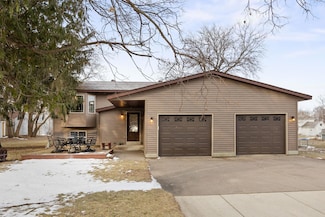 34 Linden Ave S, Maple Lake, MN 55358