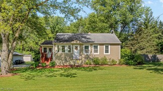746 Nesbitt Rd, Northfield, OH 44067
