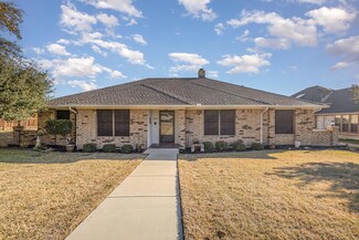 3418 Hightrail Ln, Garland, TX 75043