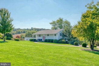 5416 Logan Rd, Felton, PA 17322