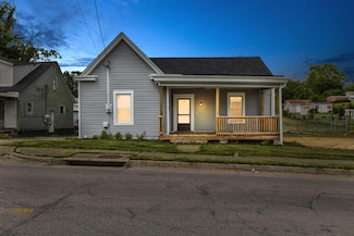 517 W High St, Mount Sterling, KY 40353