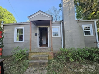 435 W Sharpe St, Statesville, NC 28677