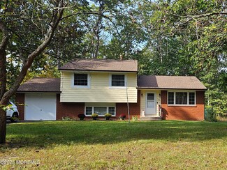 148 Oak Pines Blvd, Pemberton, NJ 08068