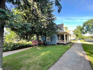 506 E Division St, Cadillac, MI 49601