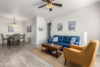 525 N Miller Rd Unit 124, Scottsdale, AZ 85257