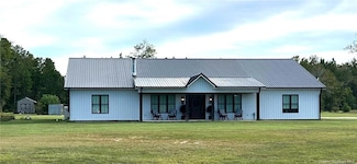 603 Route 66, Dequincy, LA 70633