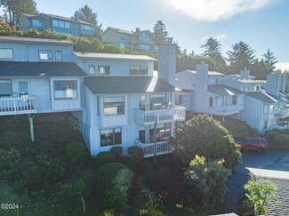 26 Bluffs Ln, Gleneden Beach, OR 97388