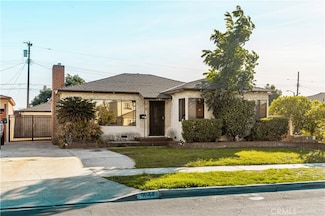 9044 Oak St, Bellflower, CA 90706