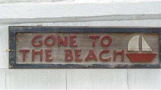 6 Massasoit Ave, Bourne, MA 02559