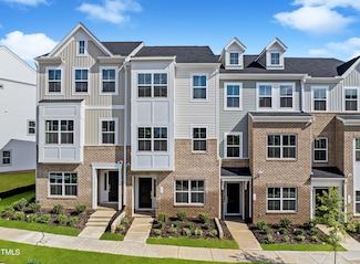 332 Chesapeake Commons St Unit 141, Garner, NC 27529