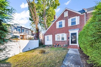 307 W 32nd St, Wilmington, DE 19802