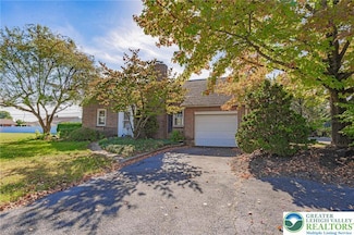 1844 Schadt Ave, Whitehall, PA 18052