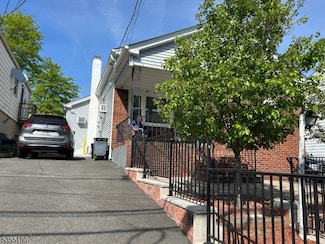 488 Paulison Ave, Passaic, NJ 07055