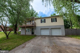 717 Glasgow St, Pottstown, PA 19464