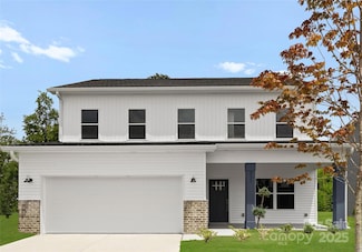 8032 Joy Crossing Ln, Charlotte, NC 28214