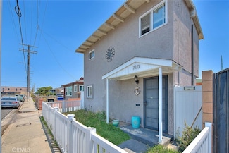 710 N Neptune Ave, Wilmington, CA 90744