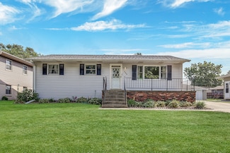 808 Cove Ave, Lockport, IL 60441