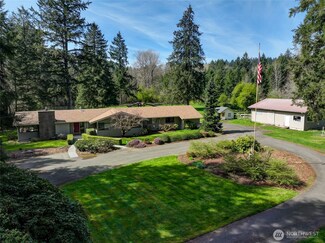 19018 NE 127th St, Redmond, WA 98052
