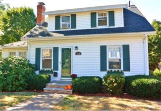 570 Pleasant St, Milton, MA 02186