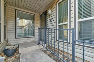 1924 Three Stars Rd, Edmond, OK 73034