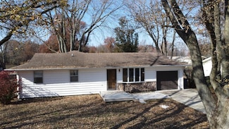 107 S Sheridan Ave, Watseka, IL 60970