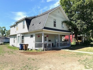 613 W Knox Ave, Spokane, WA 99205