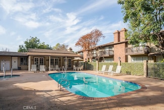976 S Glendora Ave, Glendora, CA 91740