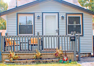 39 Laurelhurst Dr, Keyport, NJ 07735