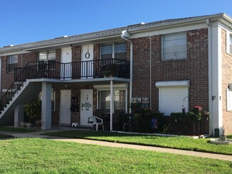 190 E Olmstead Dr Unit F7, Titusville, FL 32780